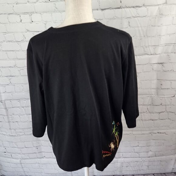 ONQUE CASUALS WOMEN'S BUTTON UP TOP ELEPHANTS AND MONKEYS SIZE LARGE - Picture 6 of 8